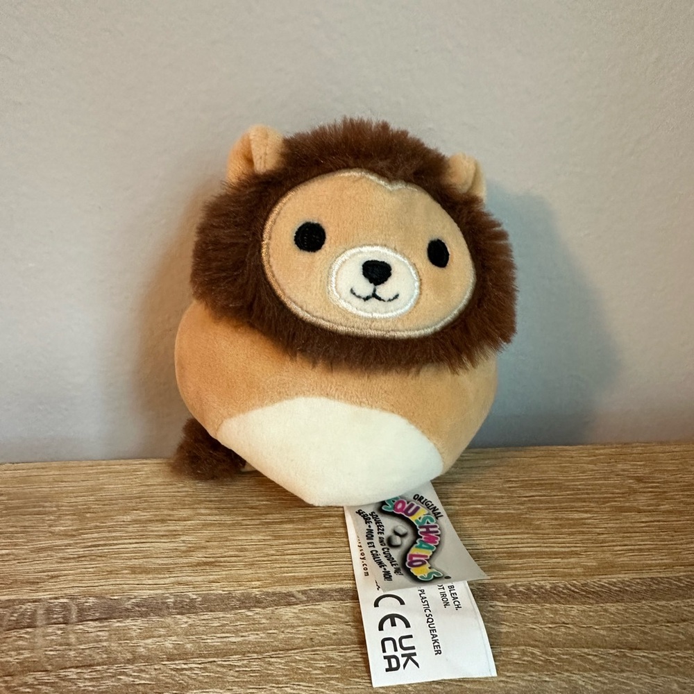 Squishmallows Francis the Lion